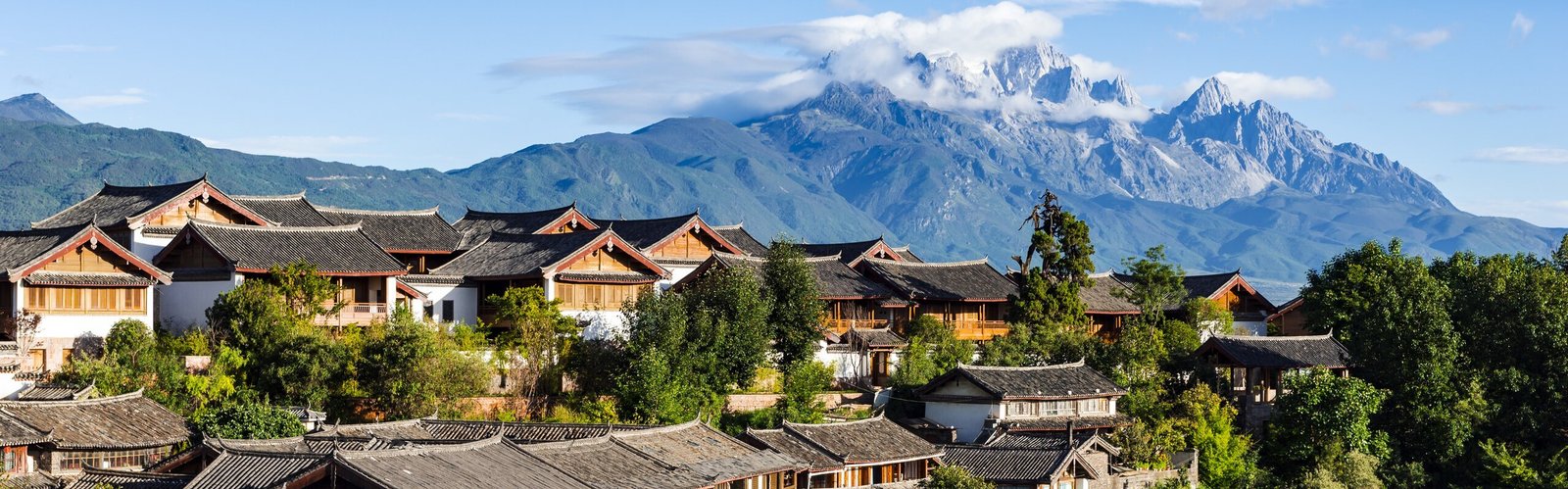 Lijiang Travel Guide 2026: Itinerary, Attractions, Weather