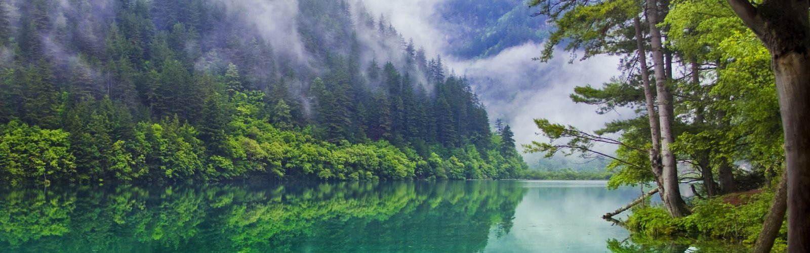 Jiuzhaigou in July 2026: Weather, What to Wear & Crowds