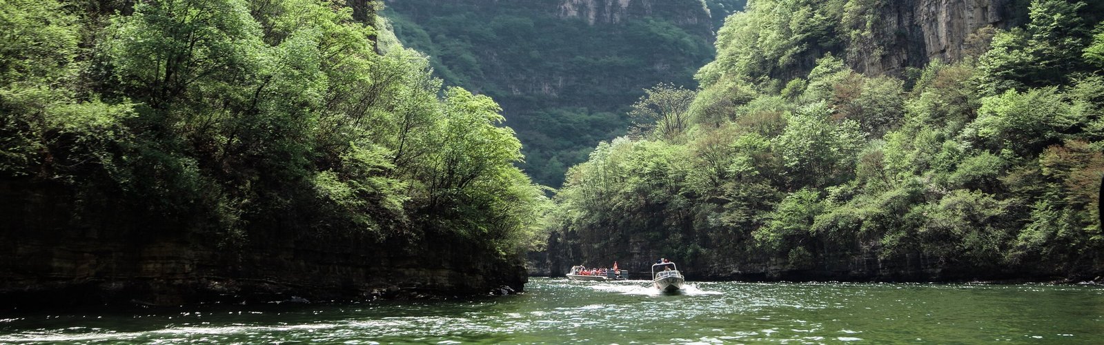 How to Visit Longqing Gorge & Ice Lantern Festival from Beijing
