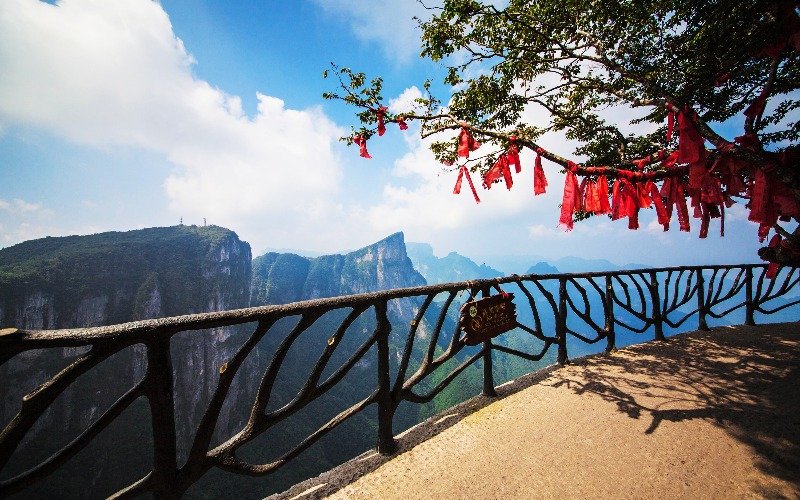 Guilin-Zhangjiajie Trains 